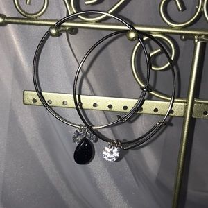 🌼Charm Bracelet Set!!🌼